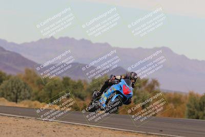 media/Dec-17-2022-SoCal Trackdays (Sat) [[224abd9271]]/Turn 9 Side (245pm)/